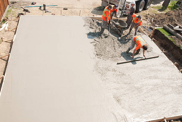 Best Concrete Sidewalk Installation in Lake Riverside, CA